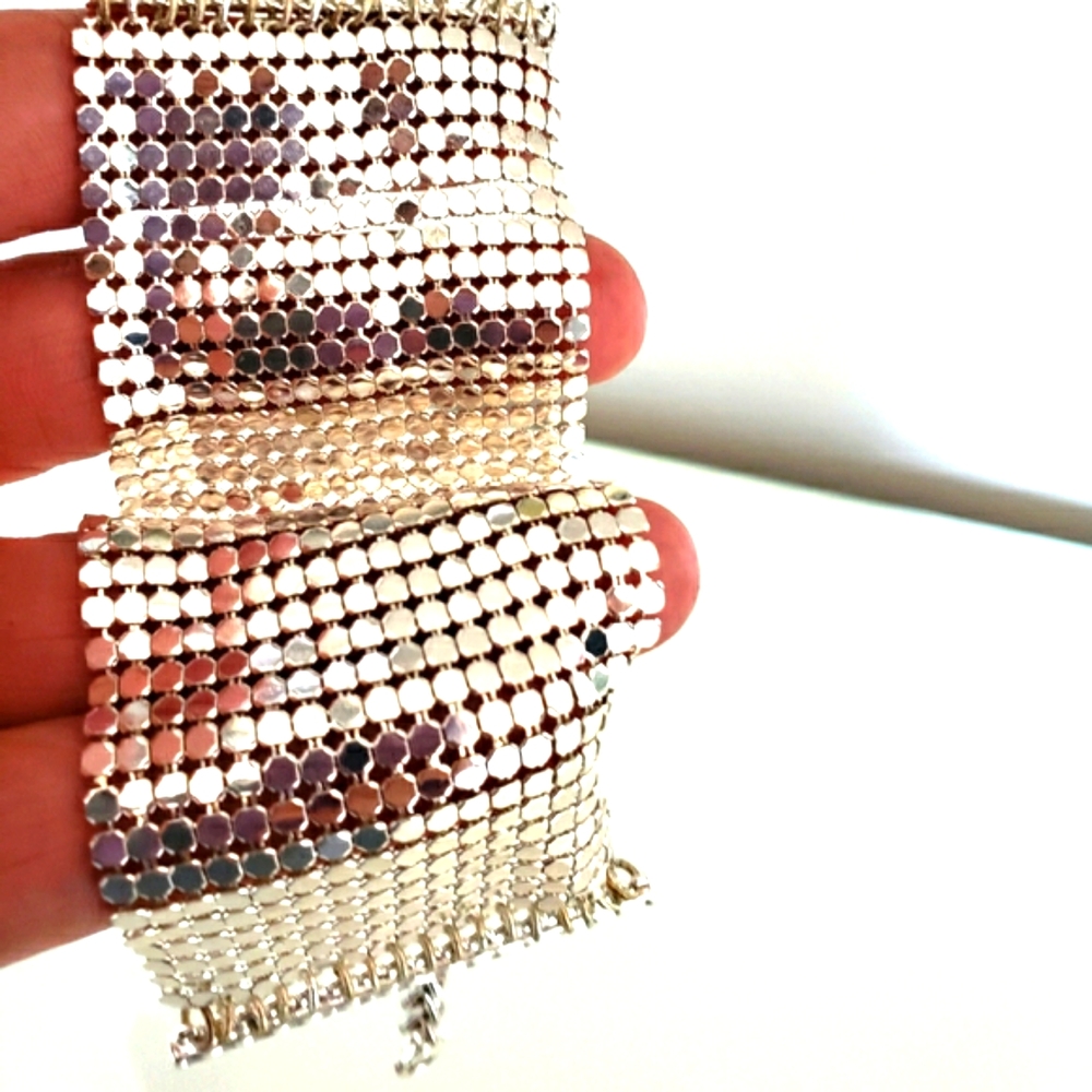 Silver Mesh Slinky Shiny Bling Boho Luxurious Bracelet With Clasp Very Soft